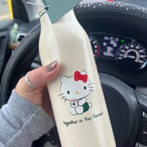 Starbucks x Hello Kitty collab SS Water Bottle